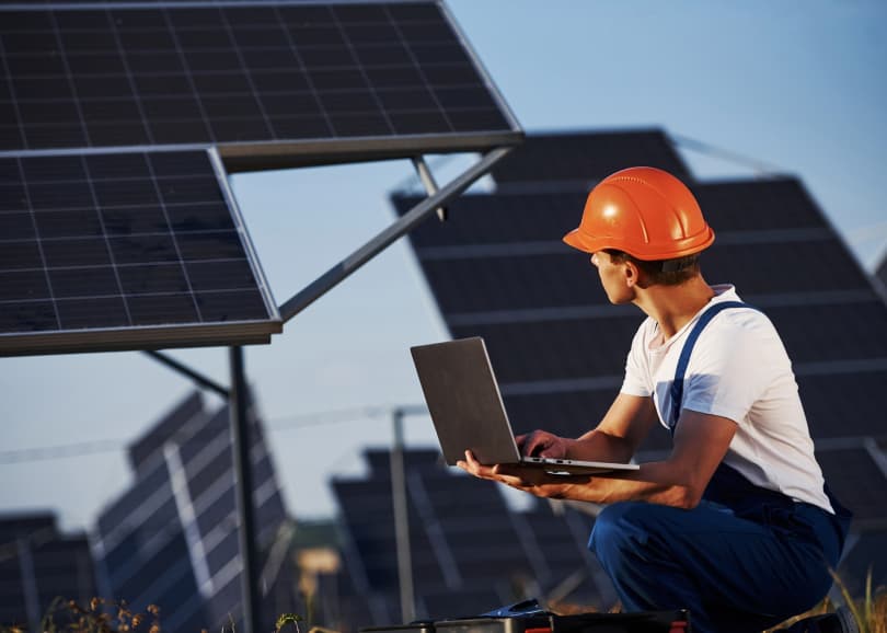Professional Solar Expert