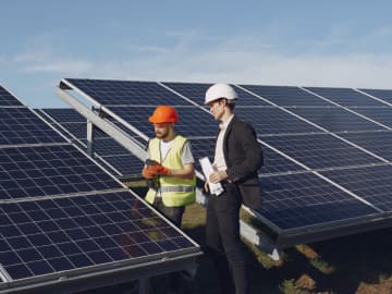 Our engineers design a customized solar system for home in Nagpur to offset your specific power usage.